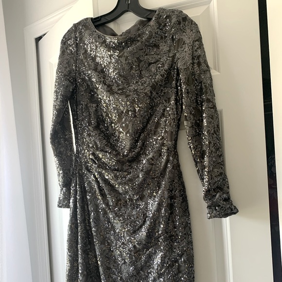 Sequins midi cocktail dress - Picture 1 of 5